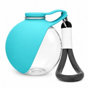 une gourde ronde pour chien en plastique